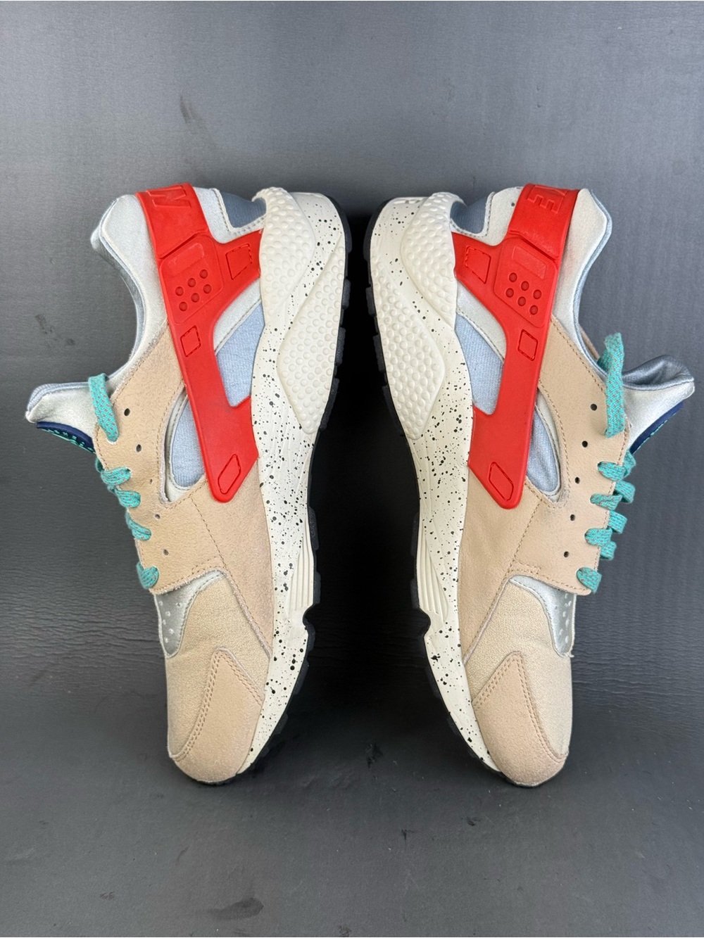 Nike Air Huarache Run Premium 'Desert Ore' sneaker shoes men’s size 13 - Picture 5 of 8
